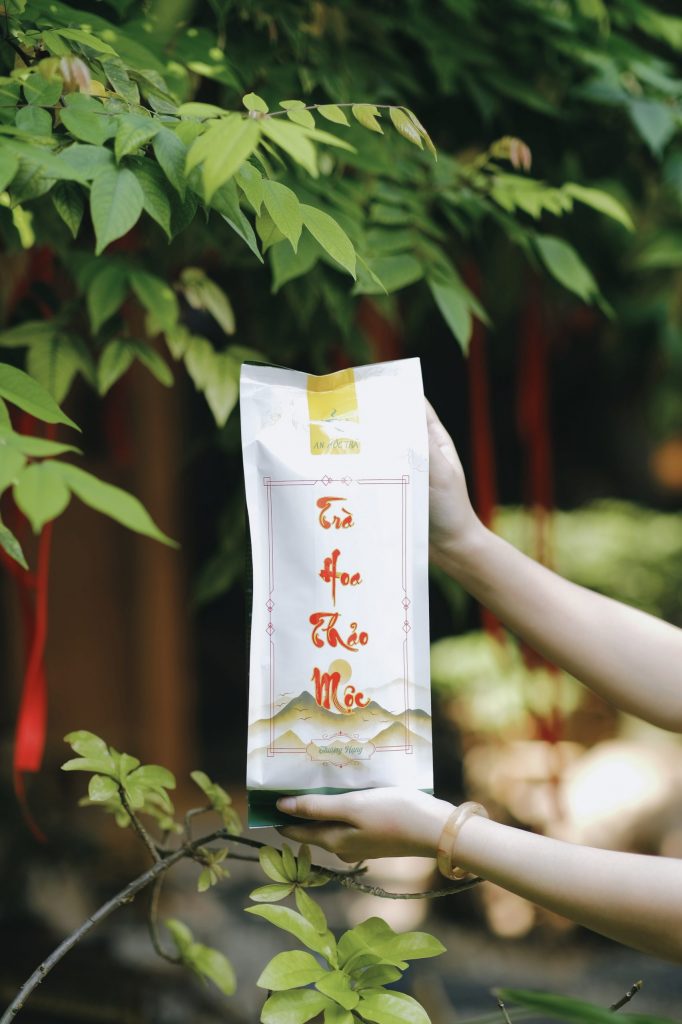 trà hoa thảo mộc